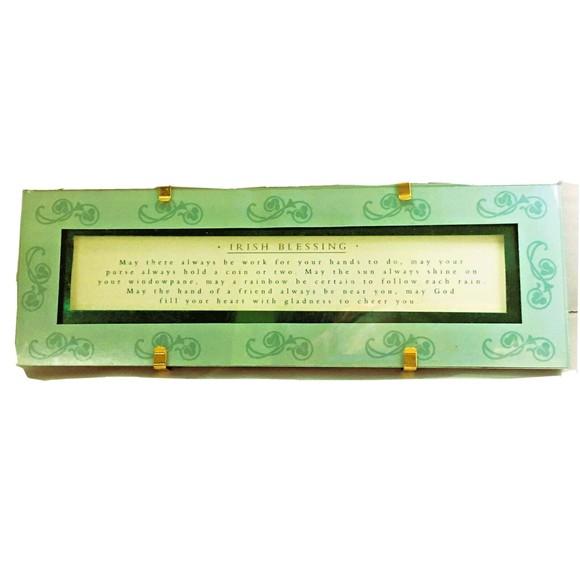 Irish Blessing ~ Hallmark Vintage Framed Plaque, Wall Hanging shamrock clover - Picture 1 of 7